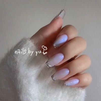 nails by yu